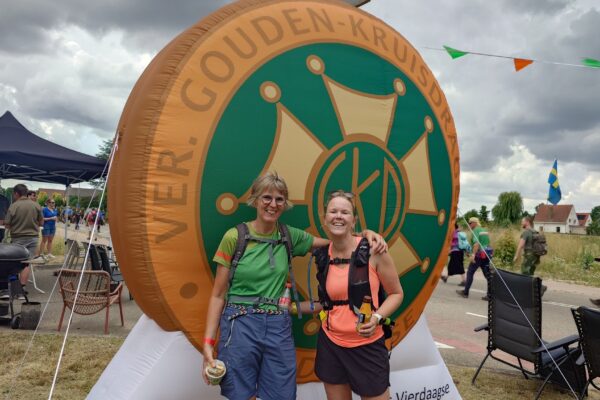 Aletta Riezebos & Corina Riezebos - Rijploeg